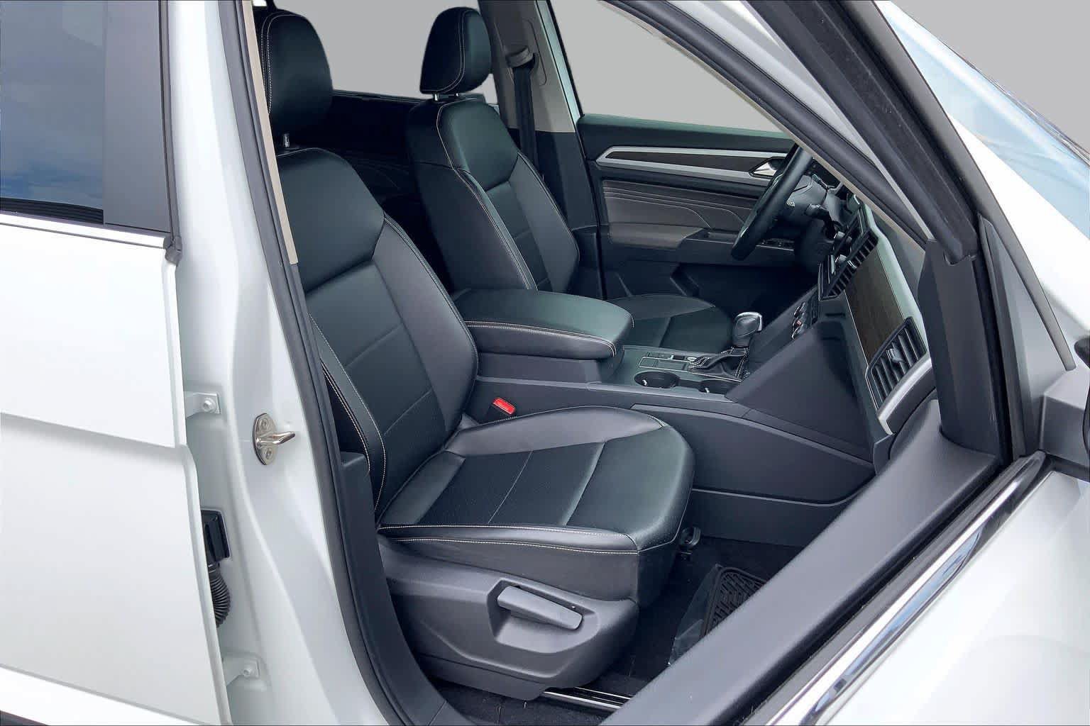 Used 2022 Volkswagen Atlas SE FWD image 9