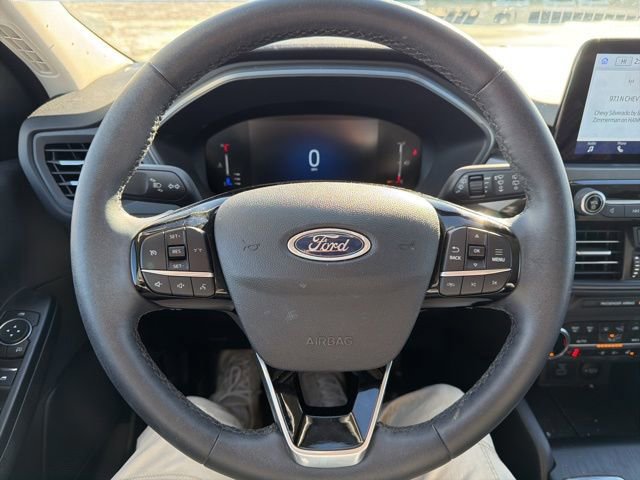 Certified 2023 Ford Escape Active image 38