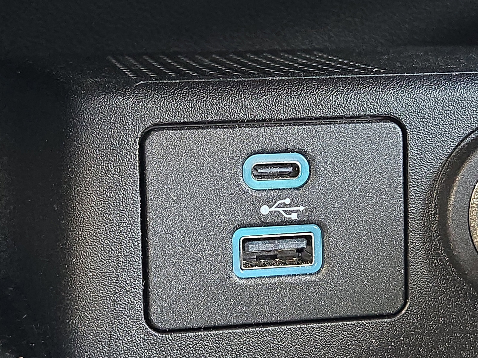 Certified 2022 Ford Bronco Sport Outer Banks image 18