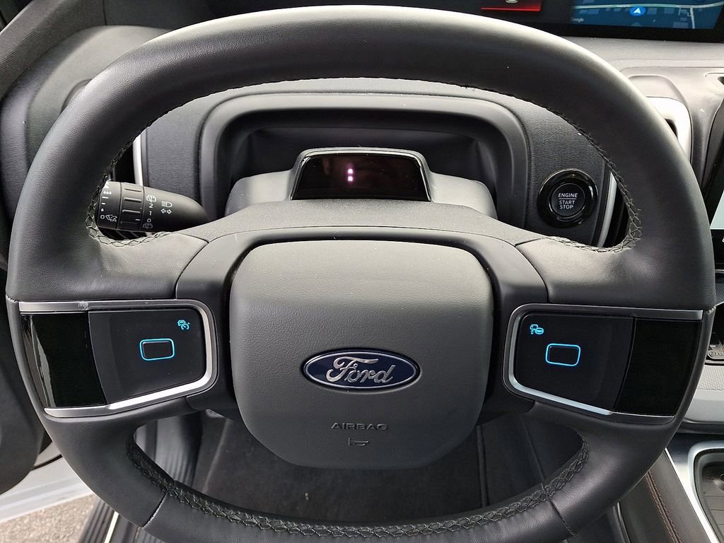 Certified 2025 Ford Expedition Active image 22