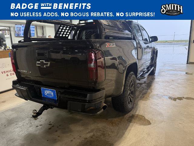 Used 2017 Chevrolet Colorado Z71 w/ Z71 Midnight Edition AWD/4WD image 4