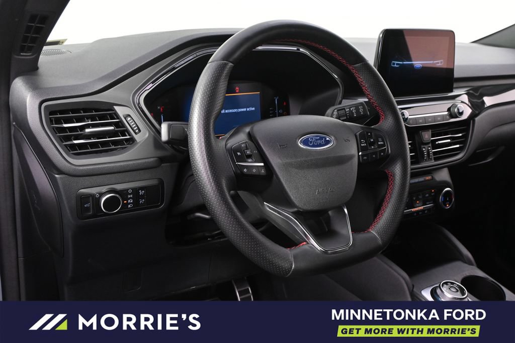 Certified 2024 Ford Escape ST-Line AWD/4WD image 11