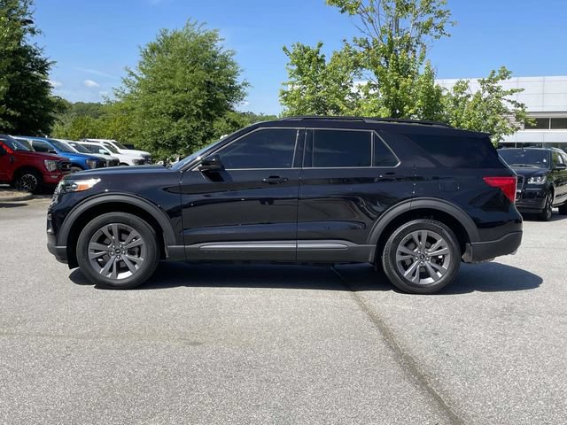 Certified 2023 Ford Explorer XLT w/ Equipment Group 202A AWD/4WD image 2