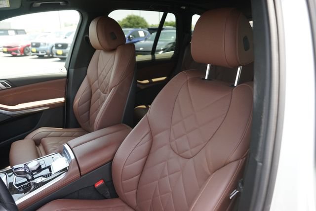 Used 2023 BMW X5 xDrive40i w/ Premium Package AWD/4WD image 10