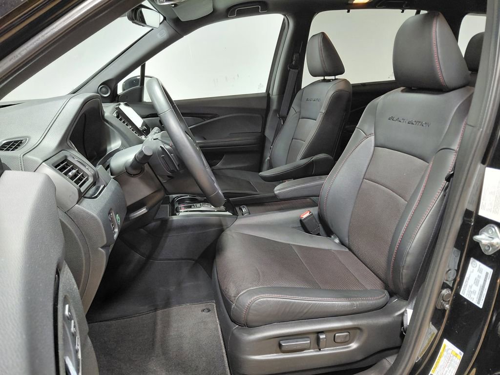 Used 2022 Honda Pilot Black Edition image 11