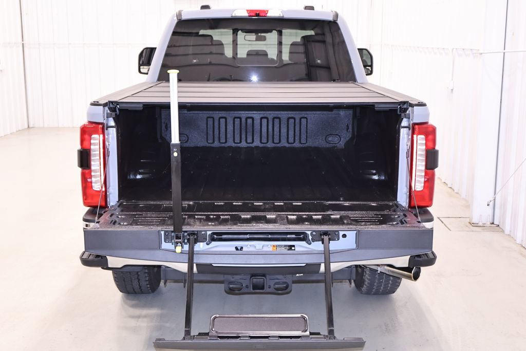 Certified 2025 Ford F250 Lariat w/ Lariat Ultimate Package AWD/4WD image 20