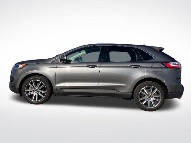 Certified 2024 Ford Edge Titanium w/ Equipment Group 301A AWD/4WD image 2