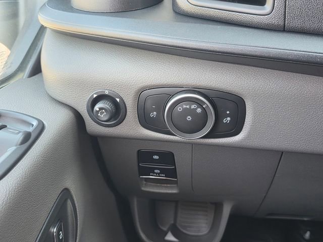 Certified 2023 Ford E-Transit Medium Roof image 24