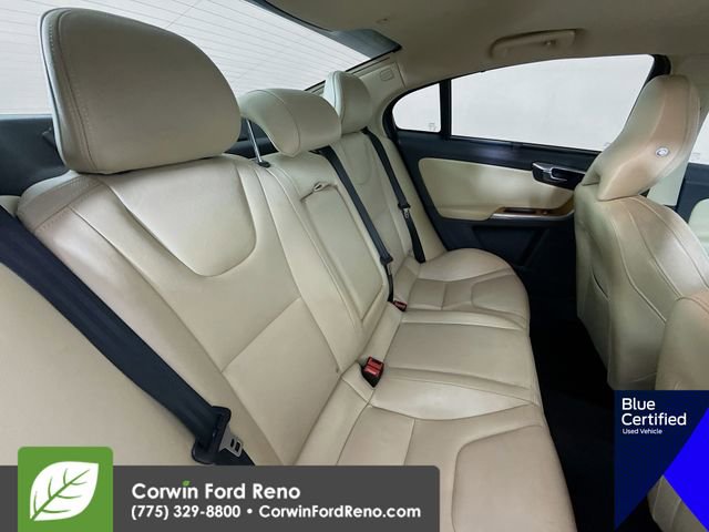 Used 2018 Volvo S60 T5 Inscription Platinum FWD image 32