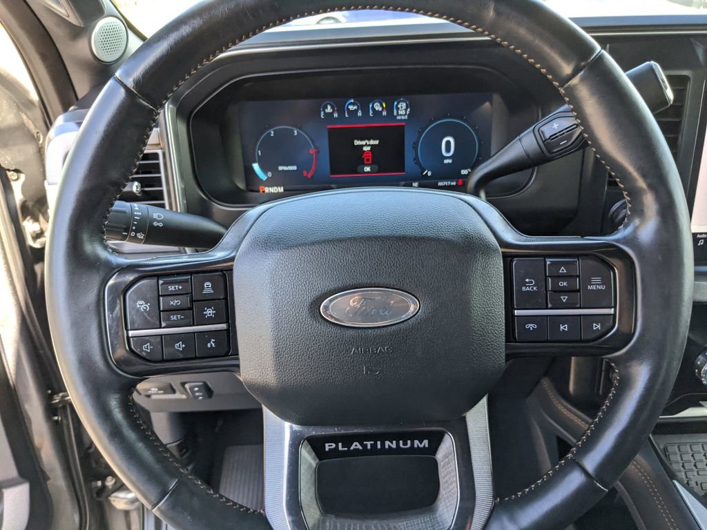 Certified 2024 Ford F250 Platinum image 30