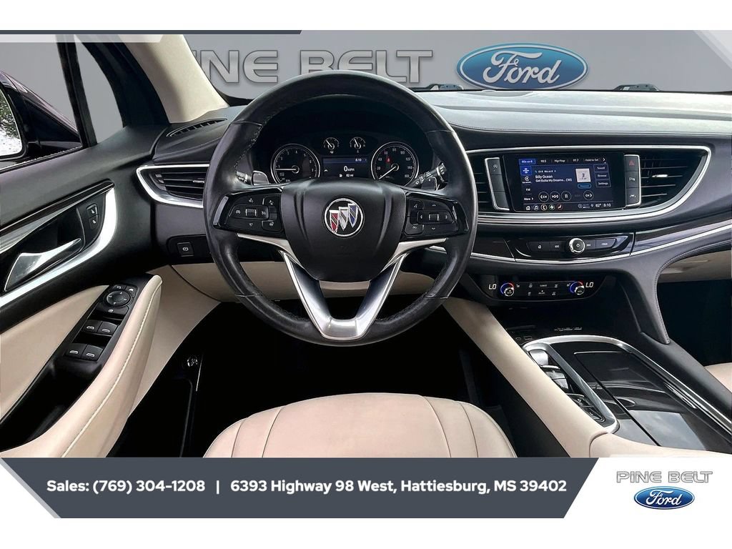 Used 2023 Buick Enclave Essence w/ Experience Buick Package FWD image 5