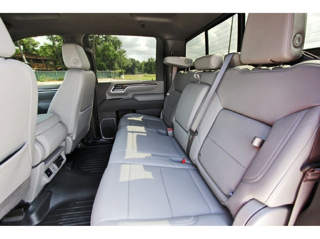Used 2026 Chevrolet Silverado 3500 LT w/ Texas Edition AWD/4WD image 14