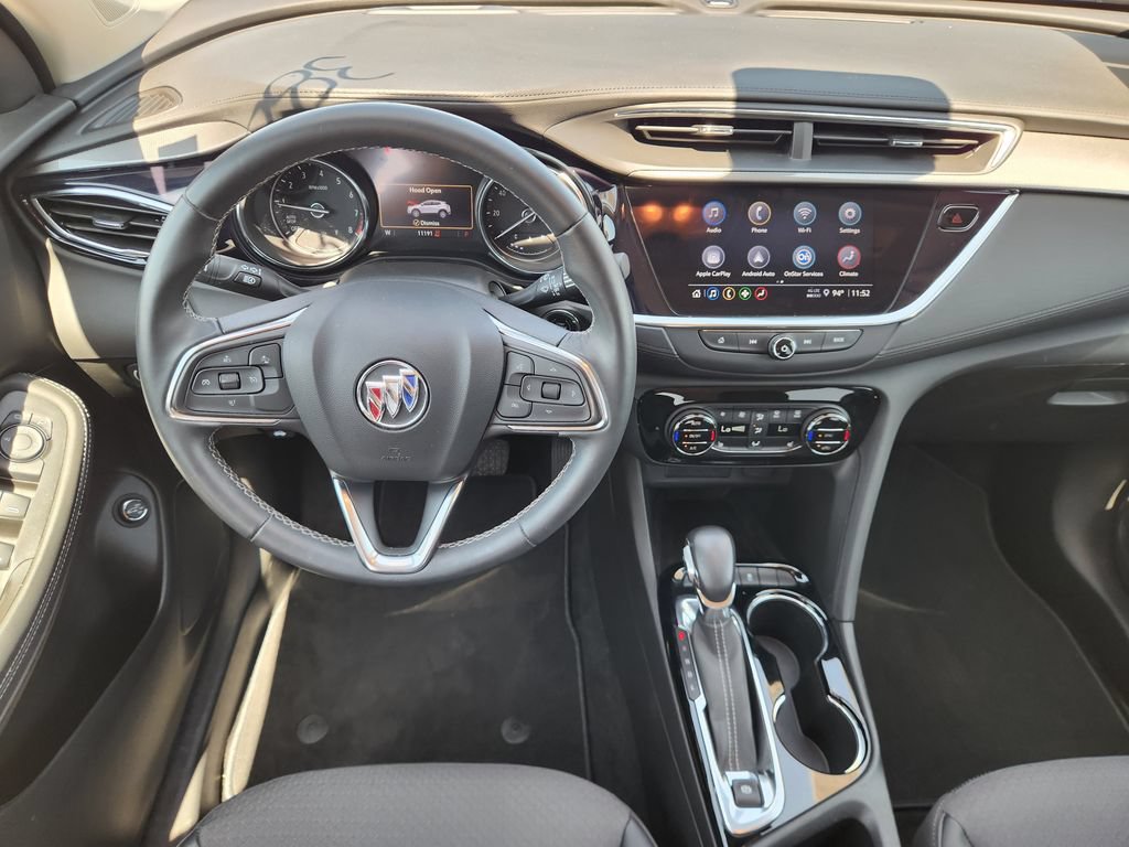 Used 2022 Buick Encore GX Select w/ Sport Touring Package FWD image 25
