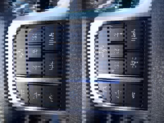 Certified 2023 Ford Expedition XLT image 23