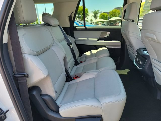 Certified 2025 Ford Expedition Max Platinum AWD/4WD image 22