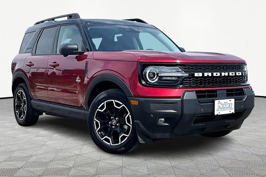 Certified 2025 Ford Bronco Sport Outer Banks w/ Outer Banks Tech Package+ image 12