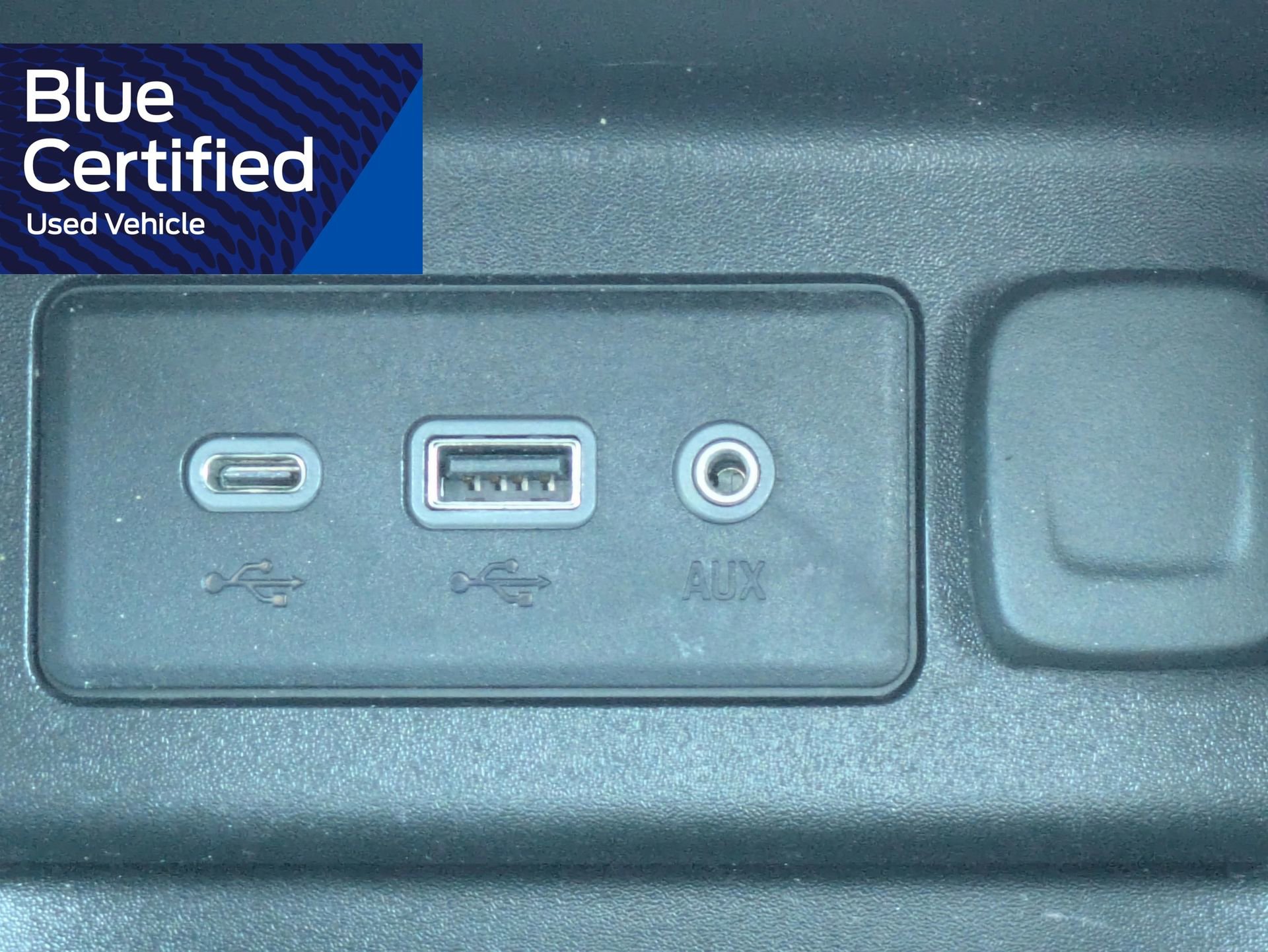 Used 2020 Chevrolet Equinox LT image 27