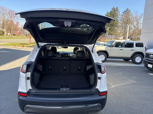 Used 2019 Jeep Cherokee Limited AWD/4WD image 10
