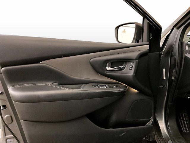 Used 2020 Nissan Murano SL FWD image 22