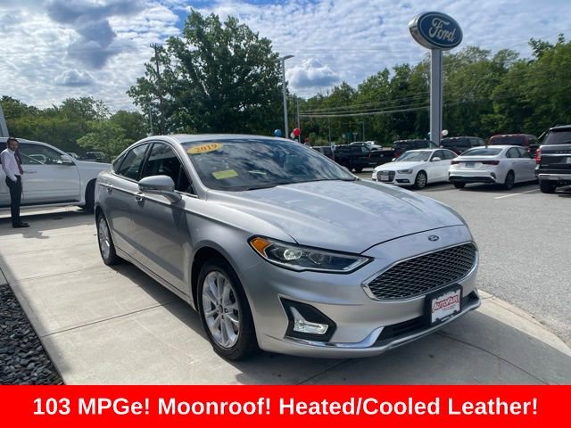 Certified 2019 Ford Fusion Energi Titanium FWD image 1