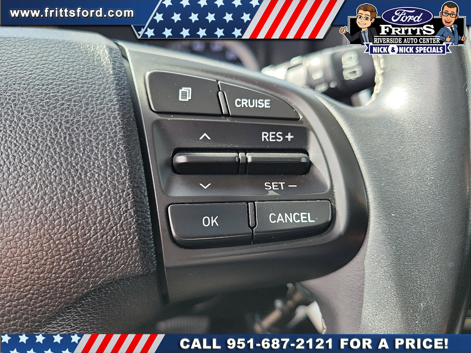 Used 2022 Hyundai Venue SEL w/ Cargo Package FWD image 7