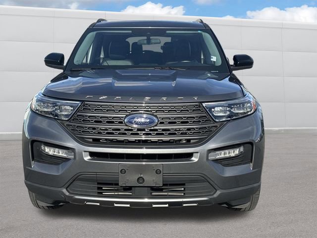 Certified 2022 Ford Explorer XLT w/ Equipment Group 202A image 15