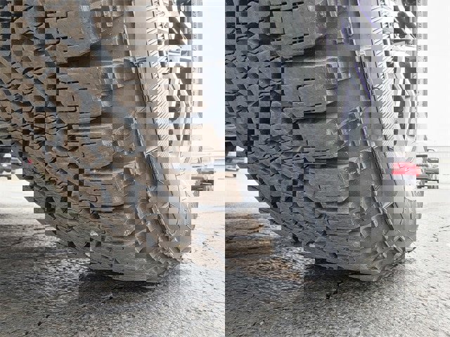 Certified 2022 Ford F150 XLT w/ Equipment Group 302A High image 18