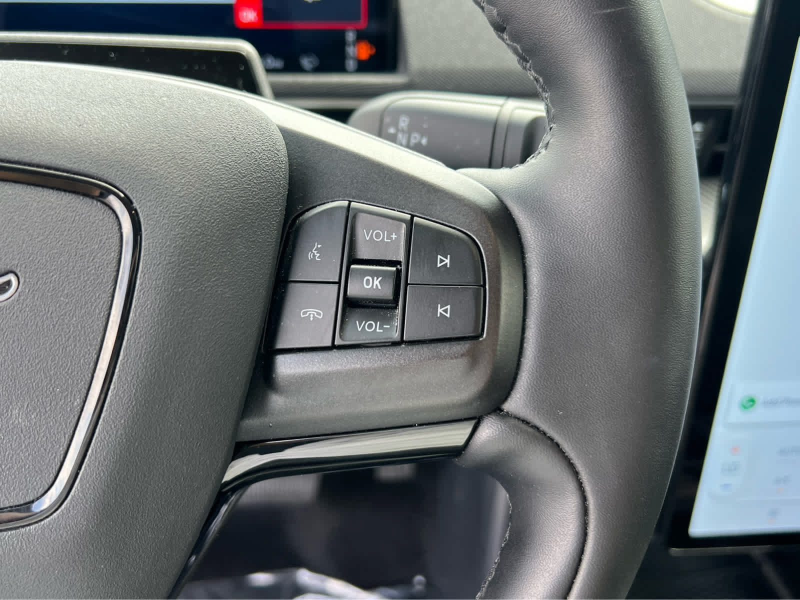 Certified 2025 Ford Mustang Mach-E Select AWD/4WD image 33