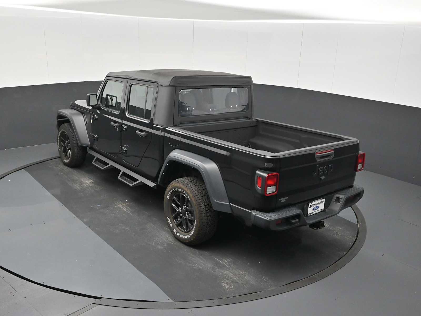 Used 2022 Jeep Gladiator Sport w/ Trailer Tow Package AWD/4WD image 43