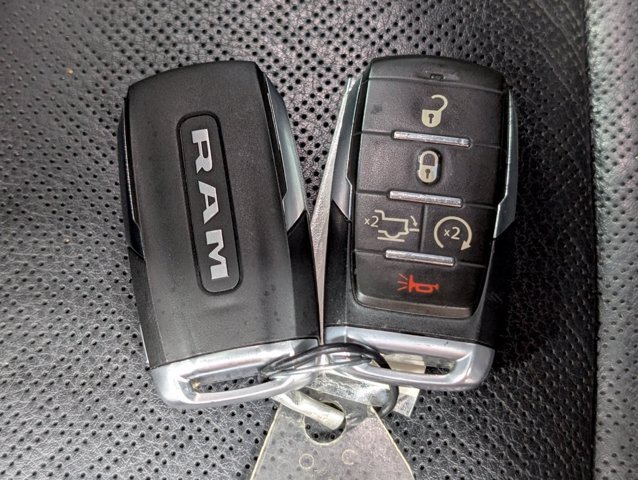 Used 2020 RAM 1500 Laramie w/ Sport Appearance Package AWD/4WD image 27