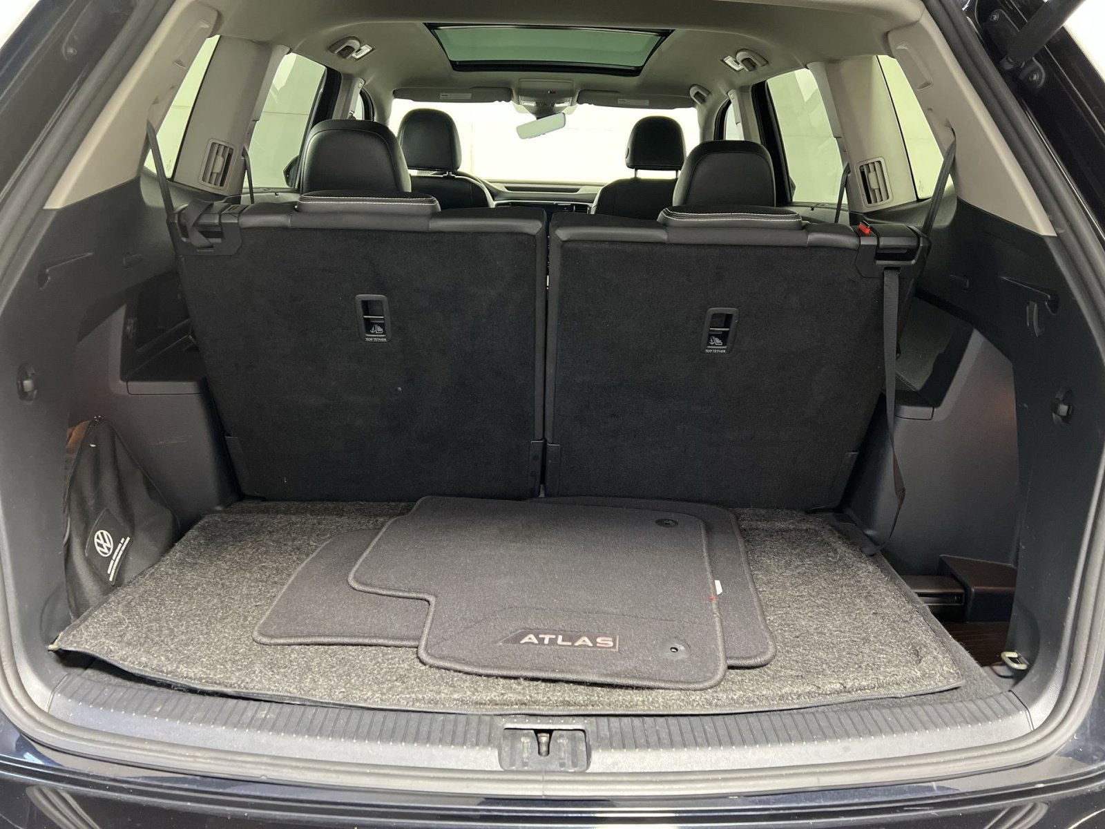 Used 2022 Volkswagen Atlas SEL Premium image 27