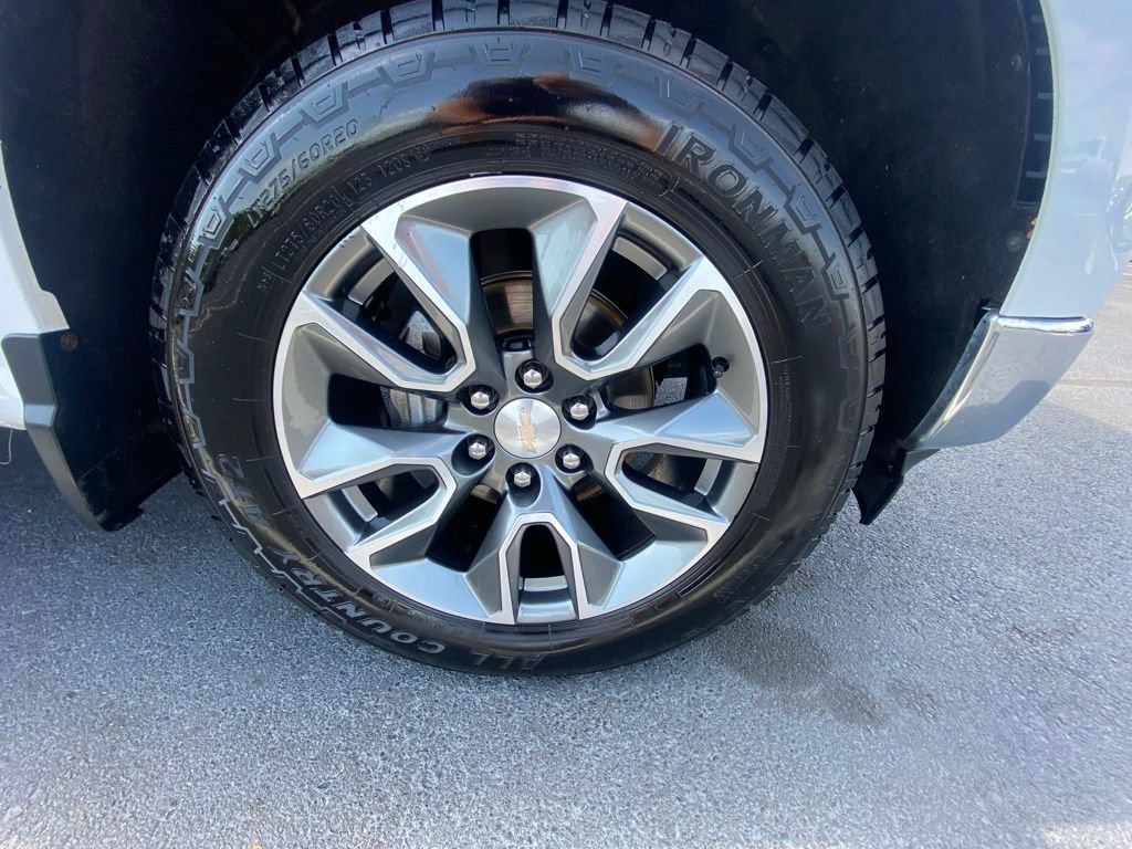 Used 2024 Chevrolet Silverado 1500 LT w/ Z71 Off-Road Package image 29