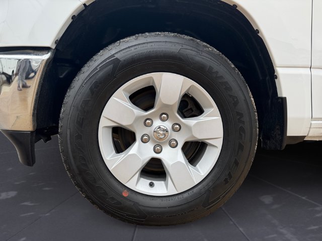 Used 2023 RAM 1500 Big Horn AWD/4WD image 14