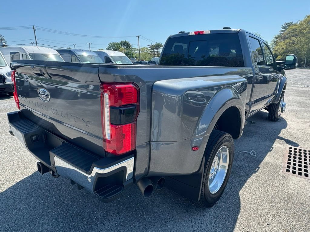 Certified 2023 Ford F450 Lariat w/ Lariat Ultimate Package AWD/4WD image 6