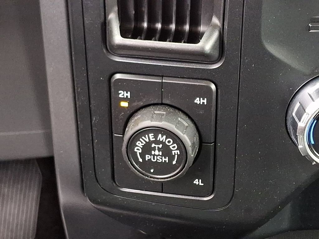 Certified 2022 Ford F150 XLT w/ Equipment Group 302A High image 26