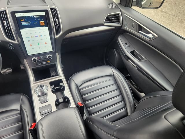 Certified 2024 Ford Edge SEL AWD/4WD image 13