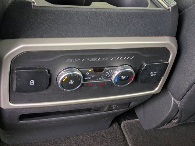 Certified 2022 Ford Expedition Max Limited image 19