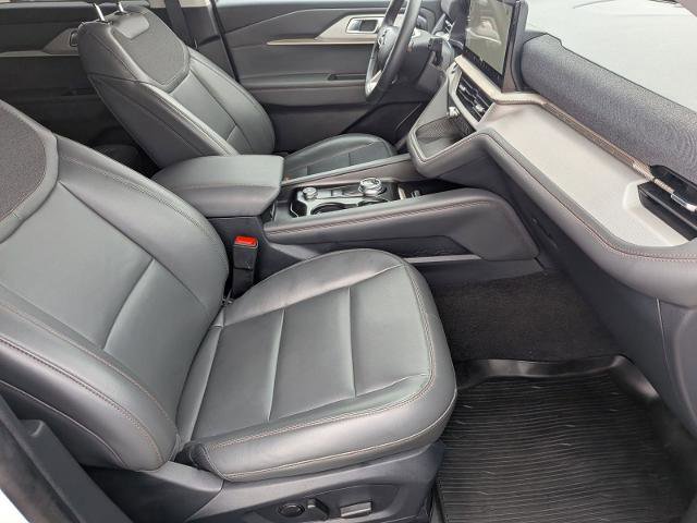 Certified 2025 Ford Explorer Active w/ Active Comfort Package AWD/4WD image 32
