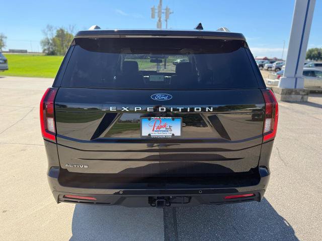 Certified 2025 Ford Expedition Active AWD/4WD image 6