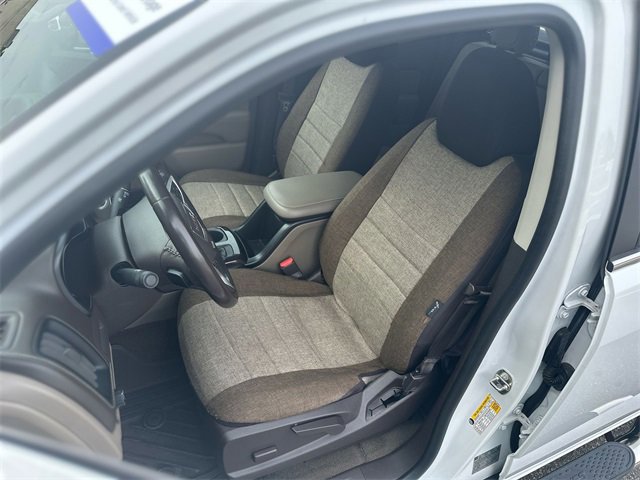 Used 2018 GMC Canyon SLE w/ SLE Convenience Package image 12