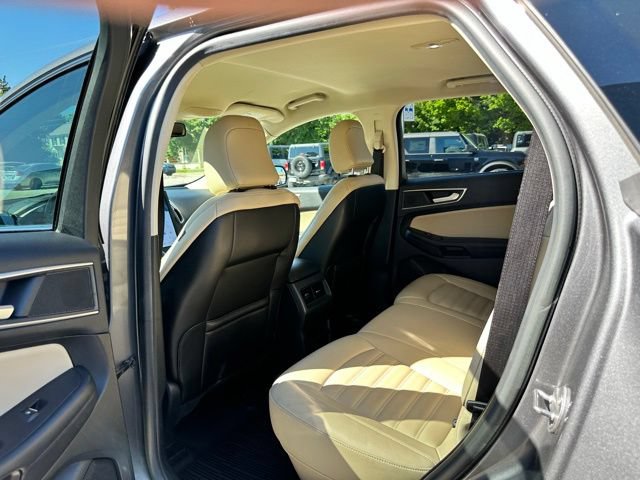 Certified 2021 Ford Edge SEL w/ Cargo Accessory Package AWD/4WD image 39