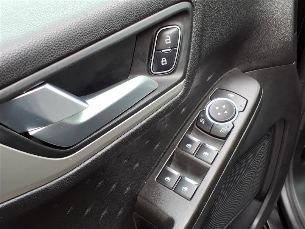 Certified 2020 Ford Escape SE image 14