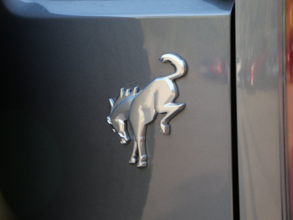 Certified 2023 Ford Bronco Outer Banks AWD/4WD image 8