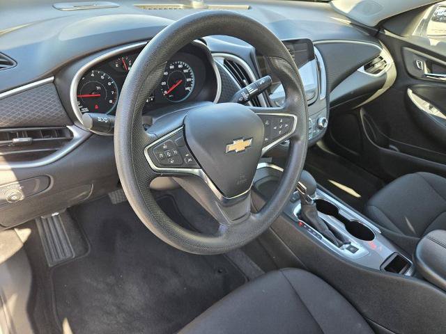 Used 2025 Chevrolet Malibu LT FWD image 11