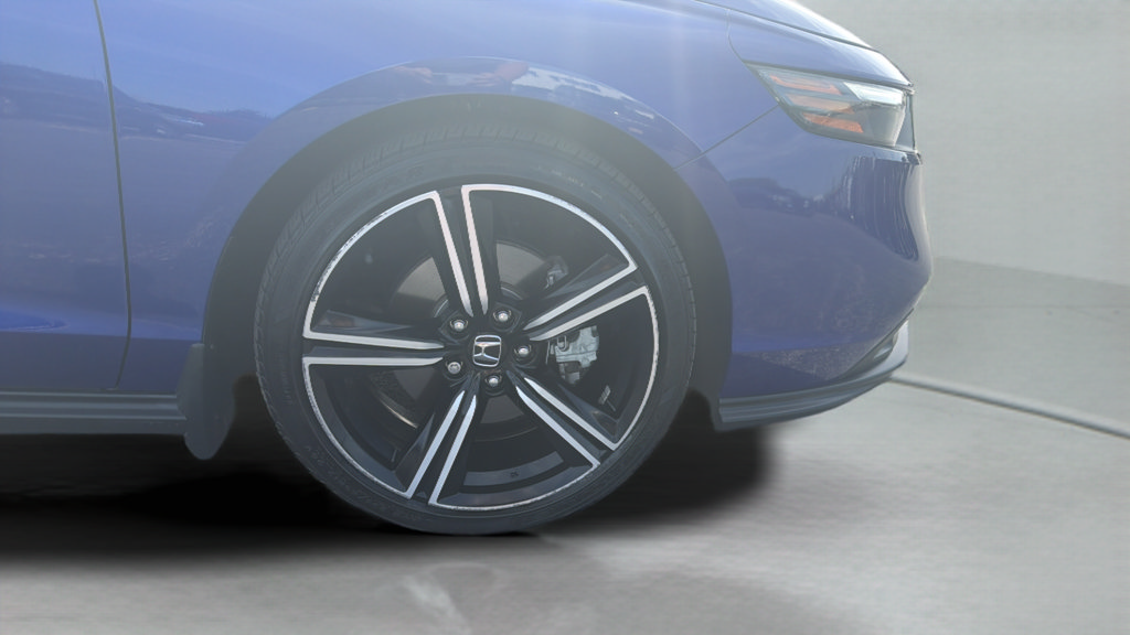 Used 2023 Honda Accord Sport image 48