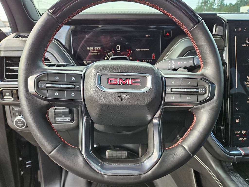 Used 2025 GMC Yukon AT4 Ultimate AWD/4WD image 37