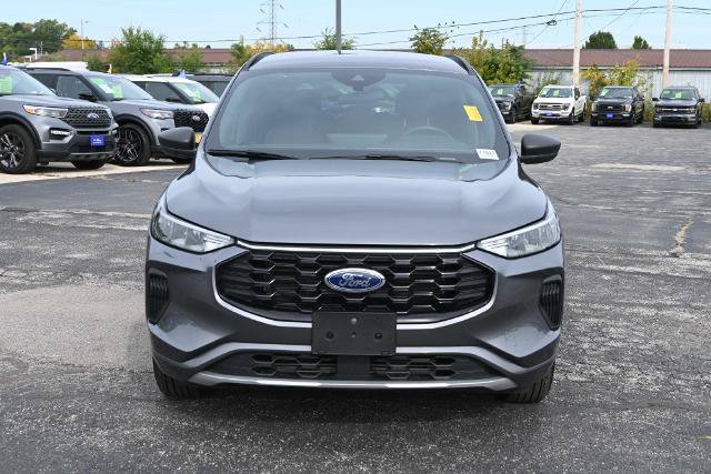 Certified 2024 Ford Escape ST-Line w/ Tech Pack #1 AWD/4WD image 6