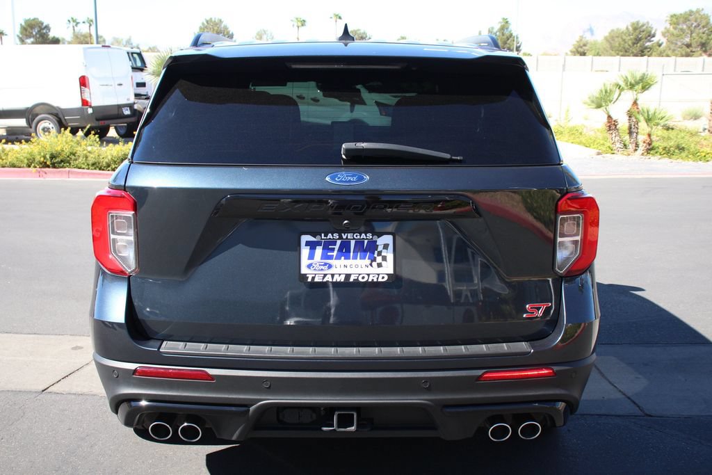 Certified 2022 Ford Explorer ST w/ Equipment Group 401A AWD/4WD image 7