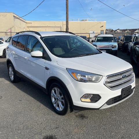 Certified 2018 Ford Escape SE image 8