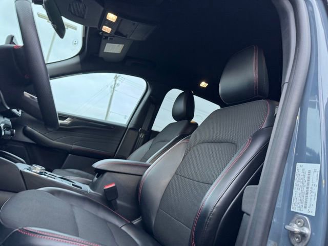 Certified 2023 Ford Escape ST-Line Select w/ Tech Pack #1 image 14